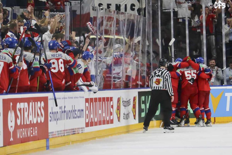 Iihf Wm Tschechien Fertigt Schweden Ab Und Zieht Ins Finale Ein