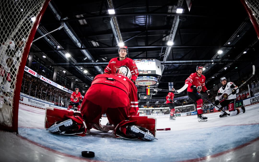 Deutschland Cup 2023: DEB-Team mit Arbeitssieg gegen starke Österreicher –  Dänemark kämpft sich ins Turnier zurück