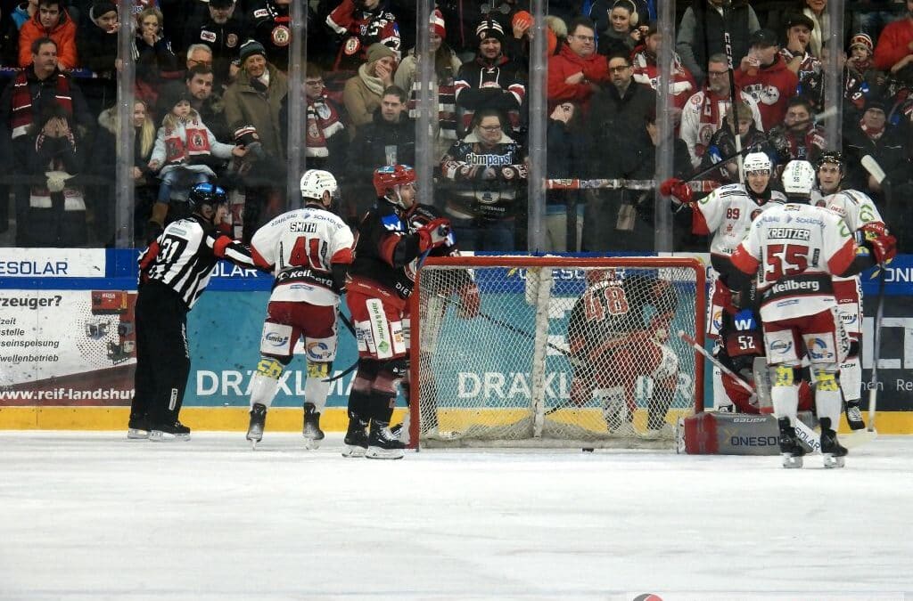 Eispiraten Crimmitschau müssen eine bittere Niederlage in Landshut hinnehmen / Zwei Overtime-Entscheidungen und vier knappe Siege nach 60 Minuten