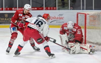 Selber Wölfe mit vielen Fehlern / Torfestival bei den Starbulls Rosenheim / Derby-Erfolg für Dresdner Eislöwen