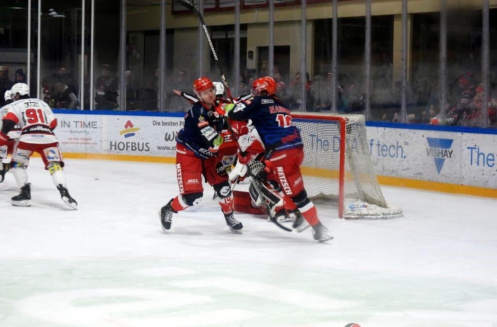 DEL2 nach Weihnachten – Schlappe für Bietigheim / 9 Treffer für Kassel / Derbysieg für Selb