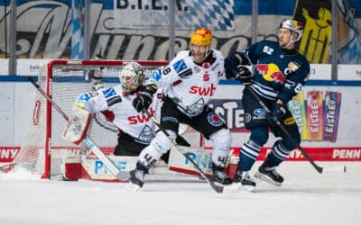 Starkes Powerplay des EHC Red Bull München gegen Bremerhaven