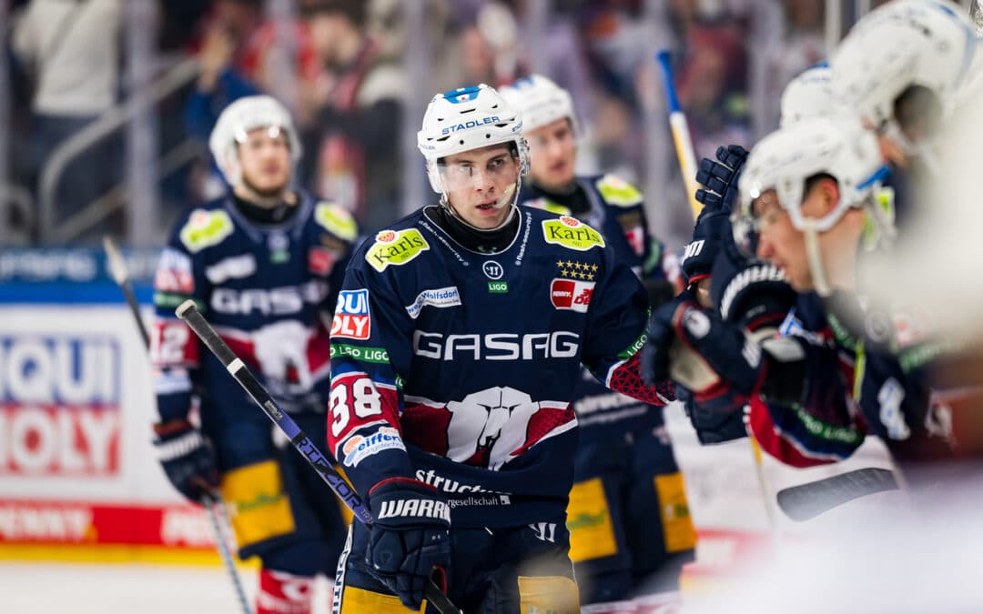 Eisbären Berlin sichern sich drei hart erkämpfte Punkte gegen Adler Mannheim