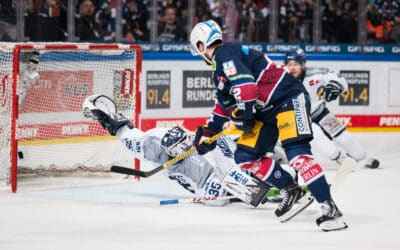 Eisbären Berlin führen in der Serie gegen Straubing