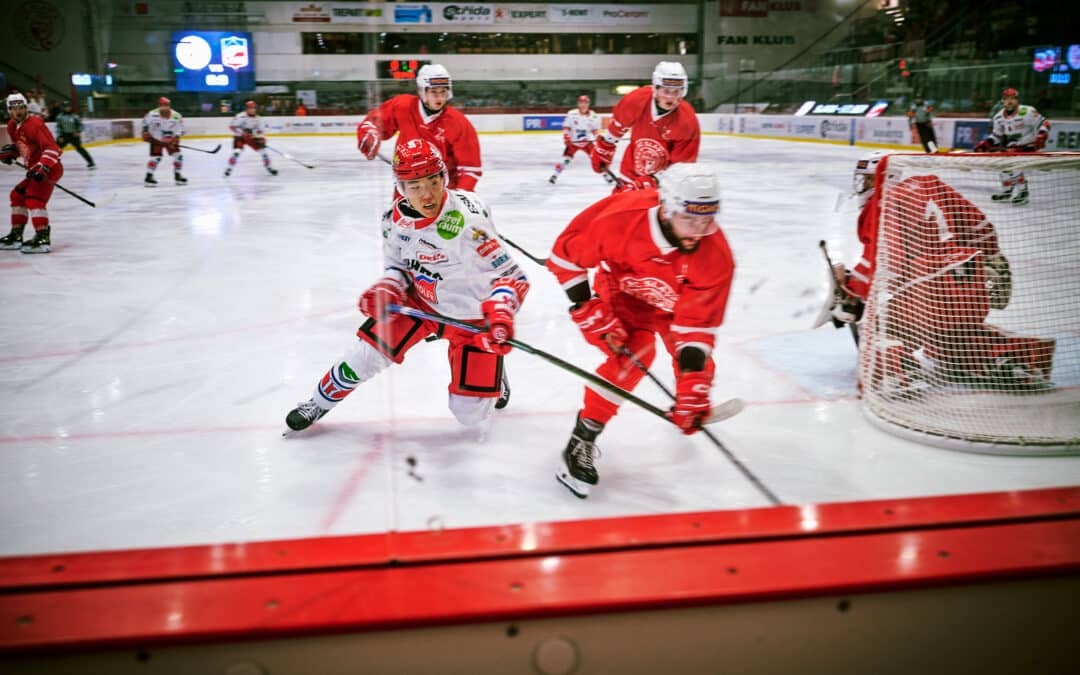 Selber Wölfe torlos in Prag