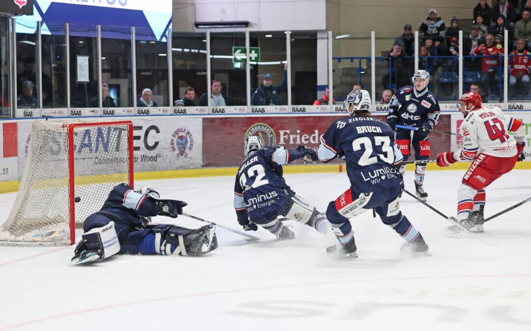 Krefeld Tabellenführer – Landshut siegt im Topspiel – Crimmitschau in Not