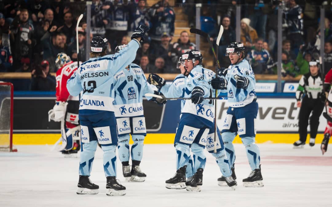 Spengler-Cup 2024: Straubing Tigers unterliegen Team Kanada nach leidenschaftlichem Kampf