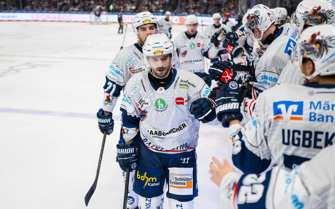 Kampfstarke Iserlohn Roosters beim Erfolg über Bremerhaven